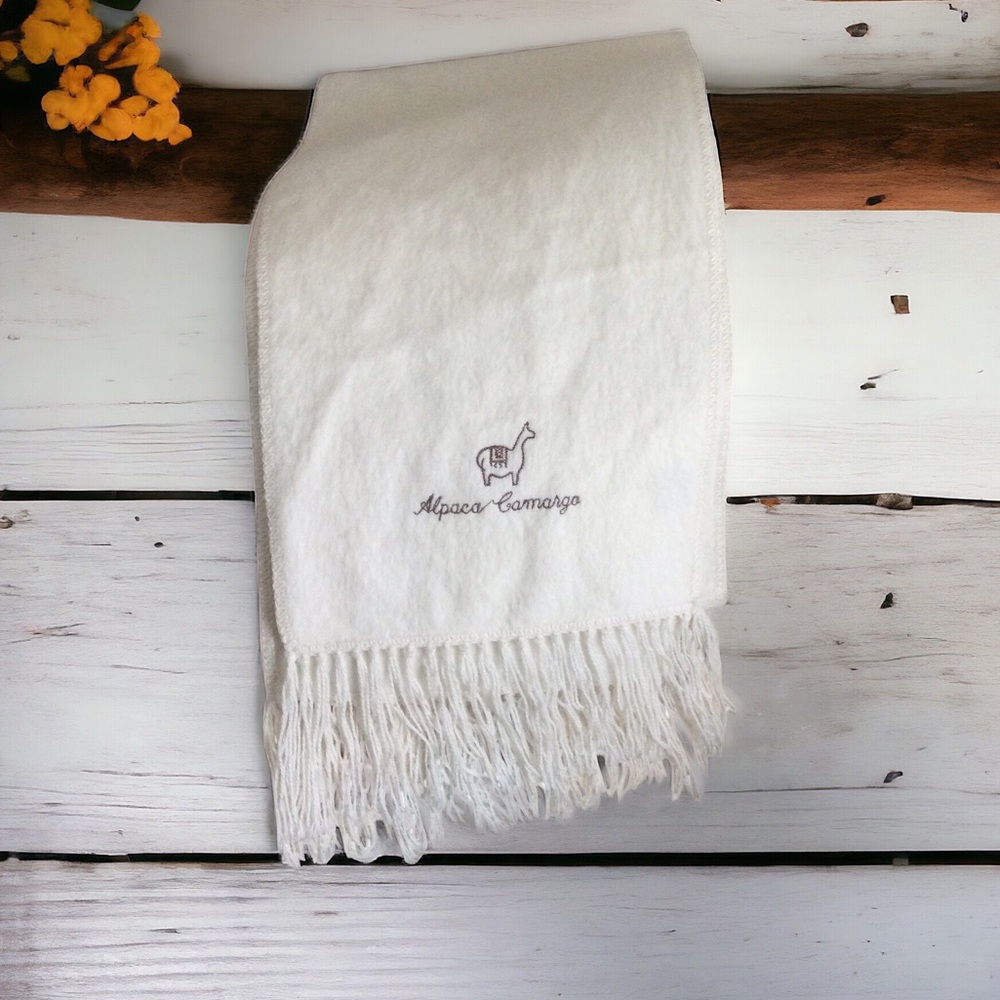 Alpaca Camargo Peruvian Alpaca Blend Fringed Scarf